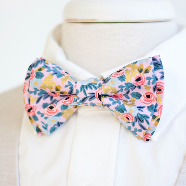 Men's Pre-Tied Bow Tie / Rosa In Violet