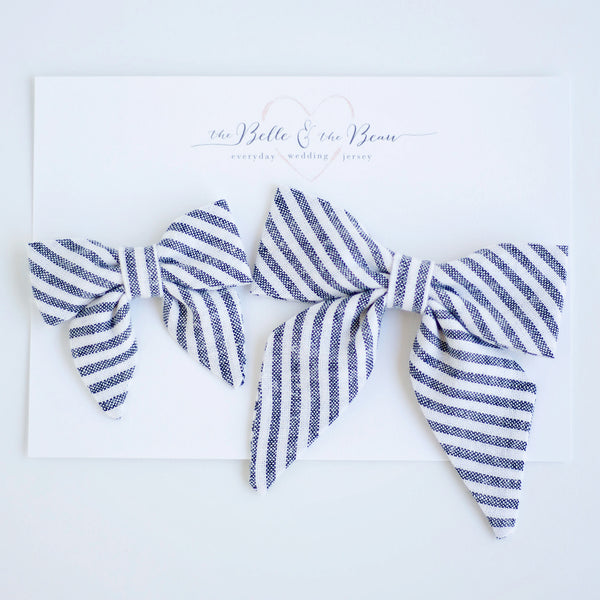 Boy's Necktie / Navy Linen Stripe