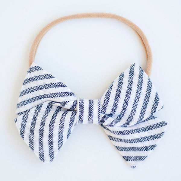 Men's Necktie / Navy Linen Stripe