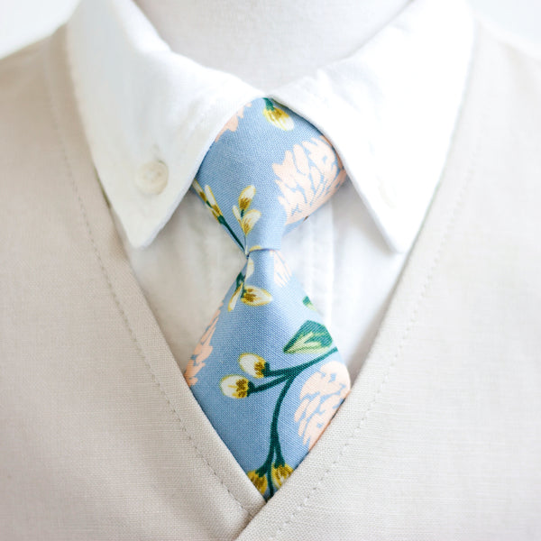 Boy's Necktie / Peonies In Dusty Blue