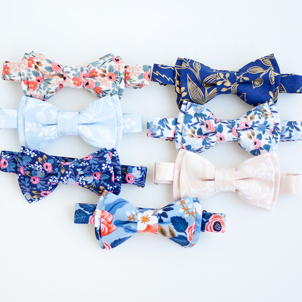 Men's Pre-Tied Bow Tie / Rosa In Navy